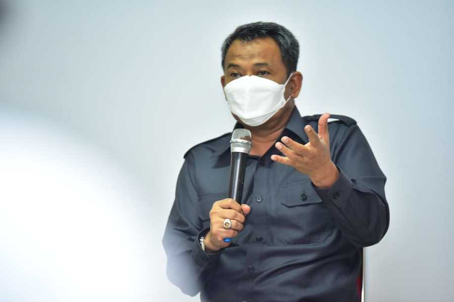 Kepala Dispendik Surabaya : Jangan Paksakan Wali Murid Beli Seragam Baru
