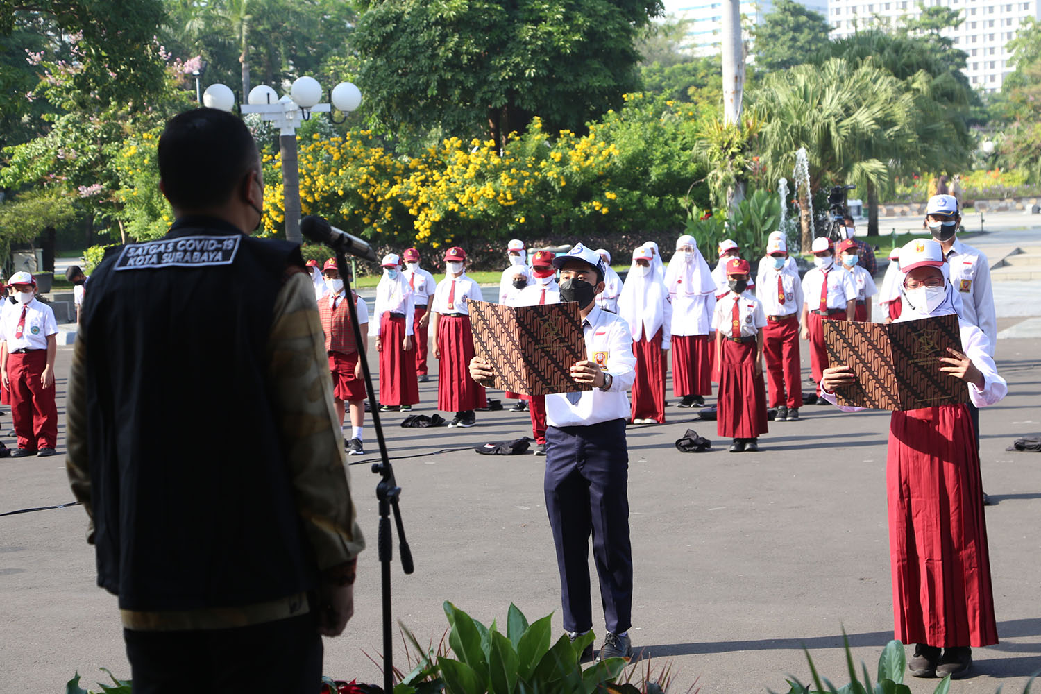 Perketatkan Prokes PTM, Wali Kota Surabaya Bentuk Satgas Covid-19 Tangguh Sekolah