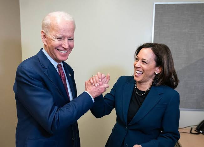 Joe Biden Serahkan Kepemimpinan Presiden AS ke Kamala Harris