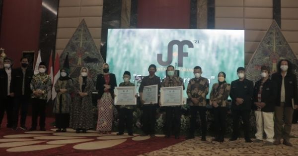 Tiga Seniman Raih Penghargaan Seni 2021 Dewan Kesenian Jawa Timur