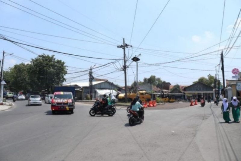 Berhasil Urai Kemacetan, Pelebaran Jalan Pasar Suko Sidoarjo Rampung Pekan Depan