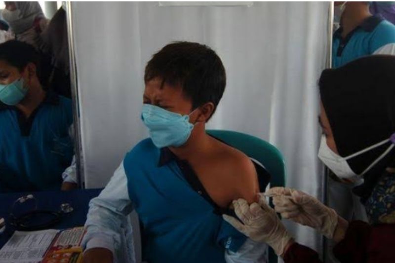 DPRD Surabaya Minta Sekolah Agendakan Vaksin Untuk Siswanya