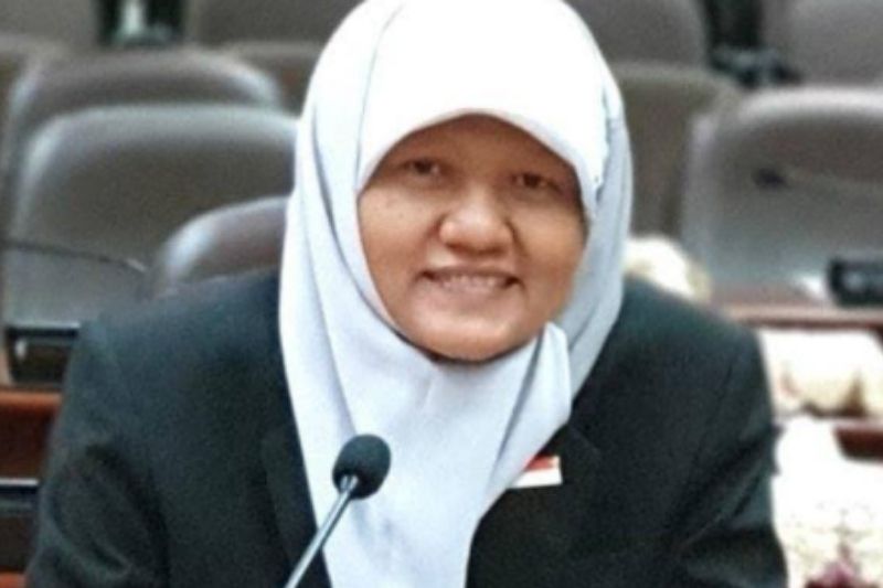 Legislator PKS Surabaya Bantu Pengurusan Surat Kelahiran Bayi di Putat Jaya