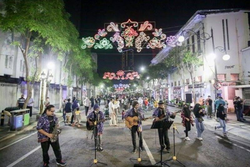 Bingung Cari Parkir di Tunjungan Romansa, Ini 8 Titik Kantong Parkir yang Ada