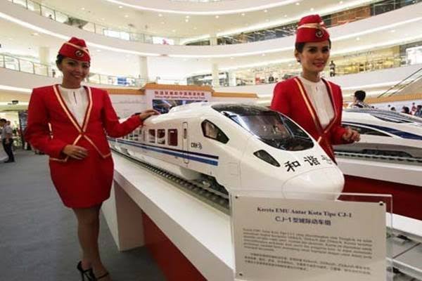 Bappenas Keheranan, Tukang Las Mega Proyek Kereta Cepat Impor dari China