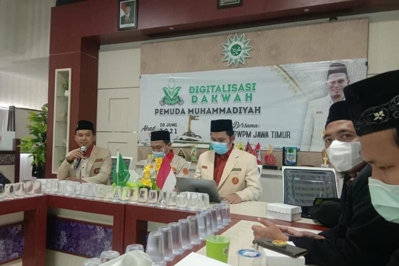 Pemuda Muhammadiyah Jatim Ajak Menteri Agama Yoqut Lakukan Digitalisasi Masjid daripada Bikin Gaduh tentang Toa Masjid