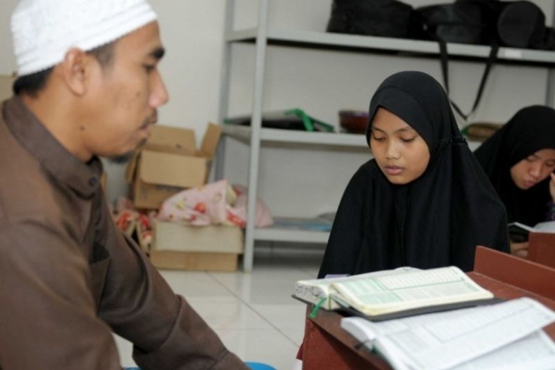 Ribuan Hafidz di Surabaya Dapat Insentif dari Pemkot