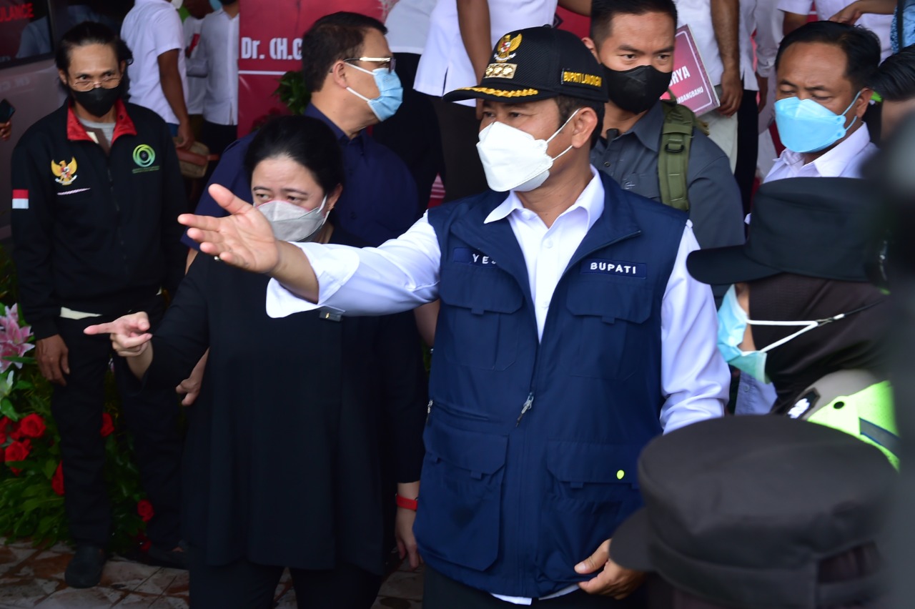 Bupati Yes Sambut Kunjungan Ketua DPR RI di Pasar Ikan Lamongan