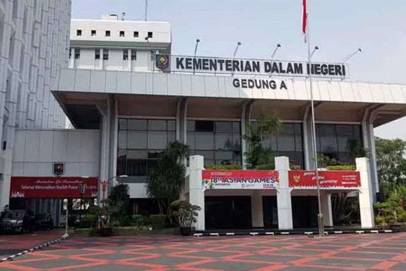 Kemendagri Minta Pemda Teliti Dalam Mengeluarkan SK Parpol