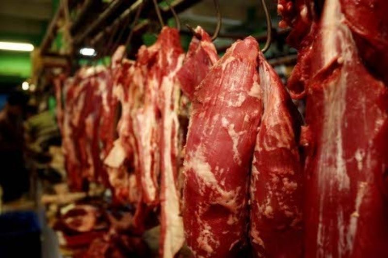 PD RPH Surabaya Siapkan 8 Ton Daging Sapi