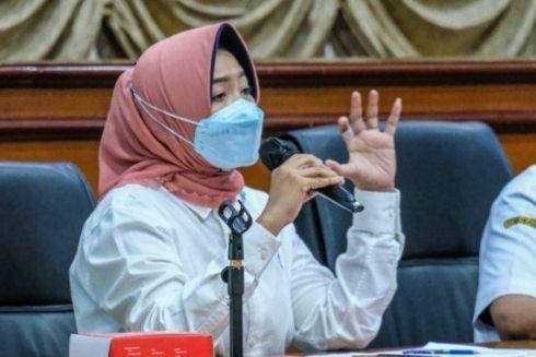 Puluhan Ribu Warga Berstatus MBR Dilepas Dinsos Surabaya