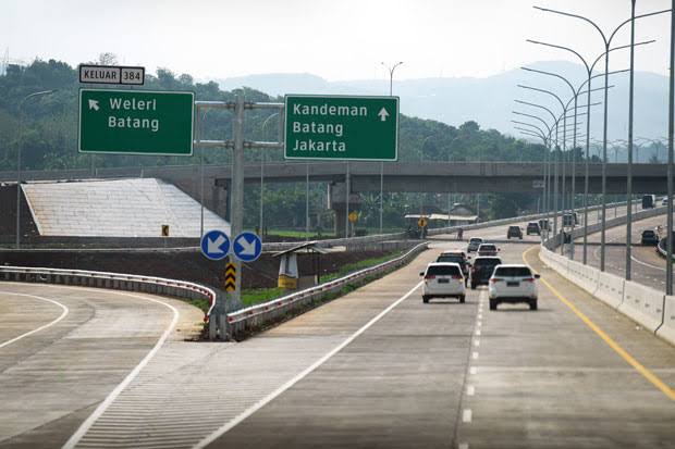 Jalan Tol dan Ambruknya BUMN