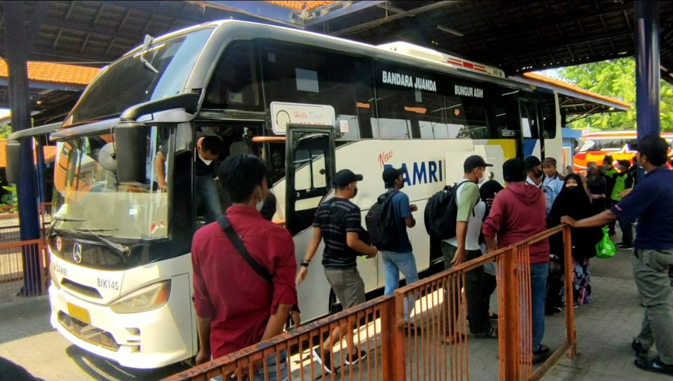 Jelang Puncak Arus Mudik, 1.534 Bus Siap Layani penumpang di Terminal Purabaya