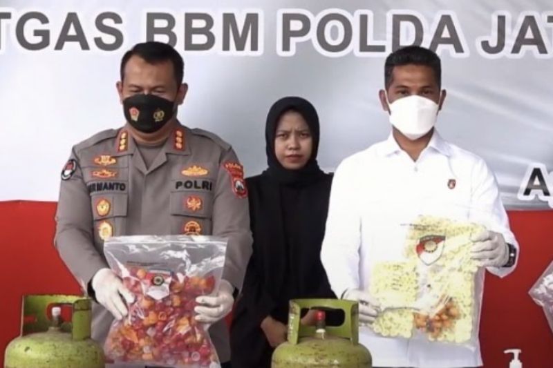 Polda Jatim Bongkar Biang Kerok LPG 3 Kg Langka, Diduga Oplos ke LPG Non Subsidi