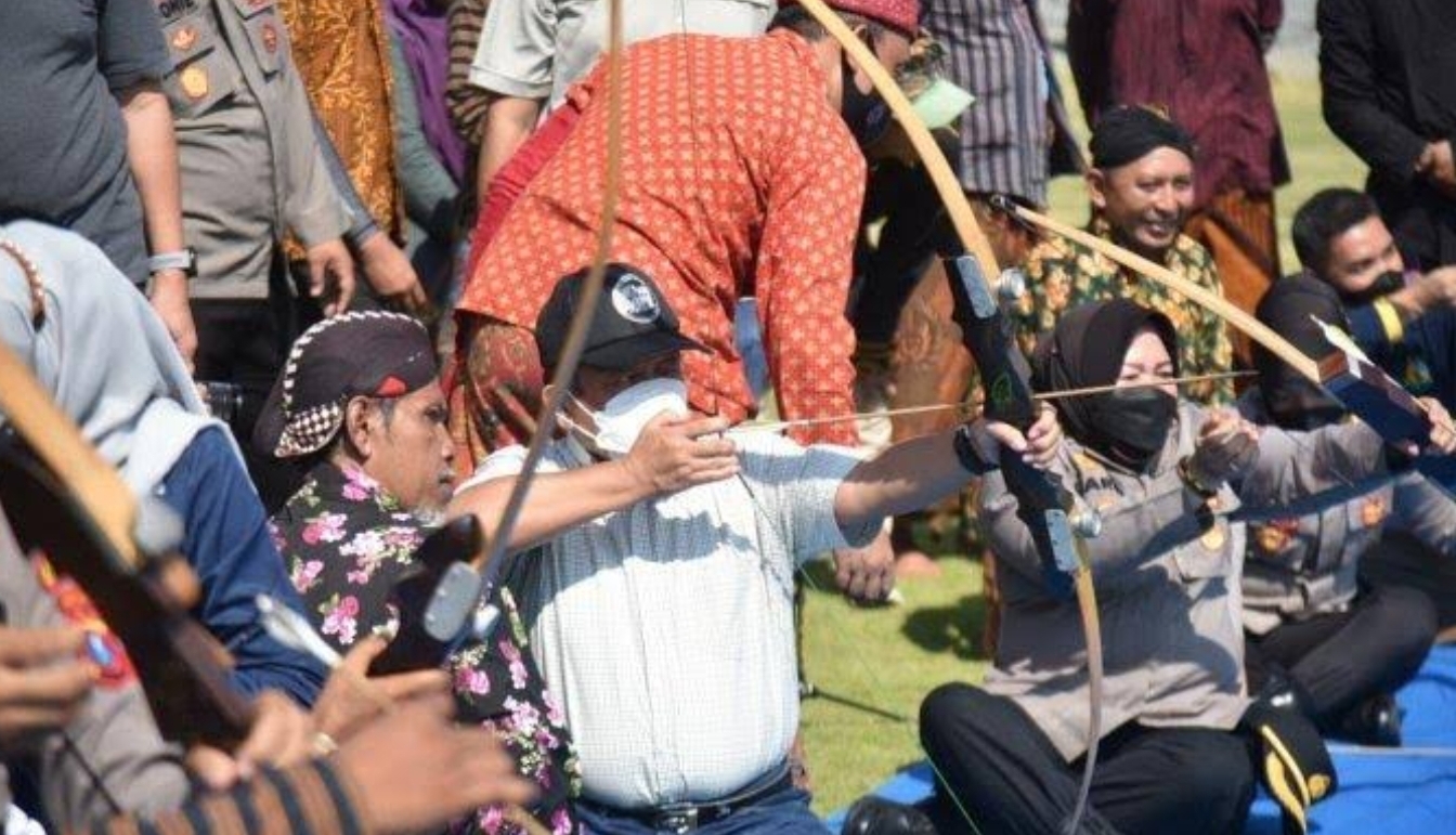 Pemkot Surabaya Sediakan Fasilitas Promosi Bagi Pelaku UMKM di Kejurnas Panahan Tradisional