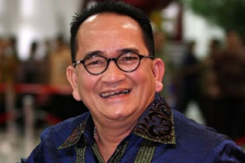 Unggah Meme Anies Pakai Baju Adat Suku Dani, Ruhut Sitompul Dilaporkan Polisi