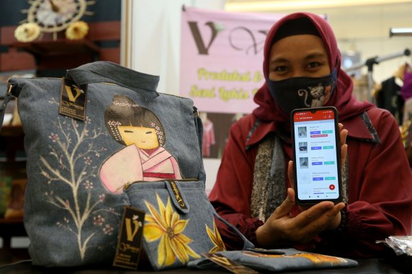 Aplikasi E-Peken Surabaya Layak Jadi Percontohan Nasional