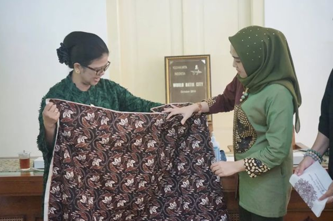 Kunjungan ke DIY, Dekranasda Sidoarjo Ingin Kembalikan Kejayaan Batik Khas Sidoarjo