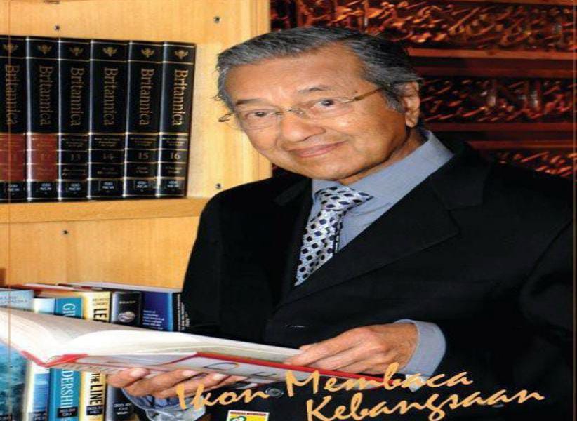 Pelajaran dari Dr. Mahathir Muhammad: Banyak Membaca dan Bergerak