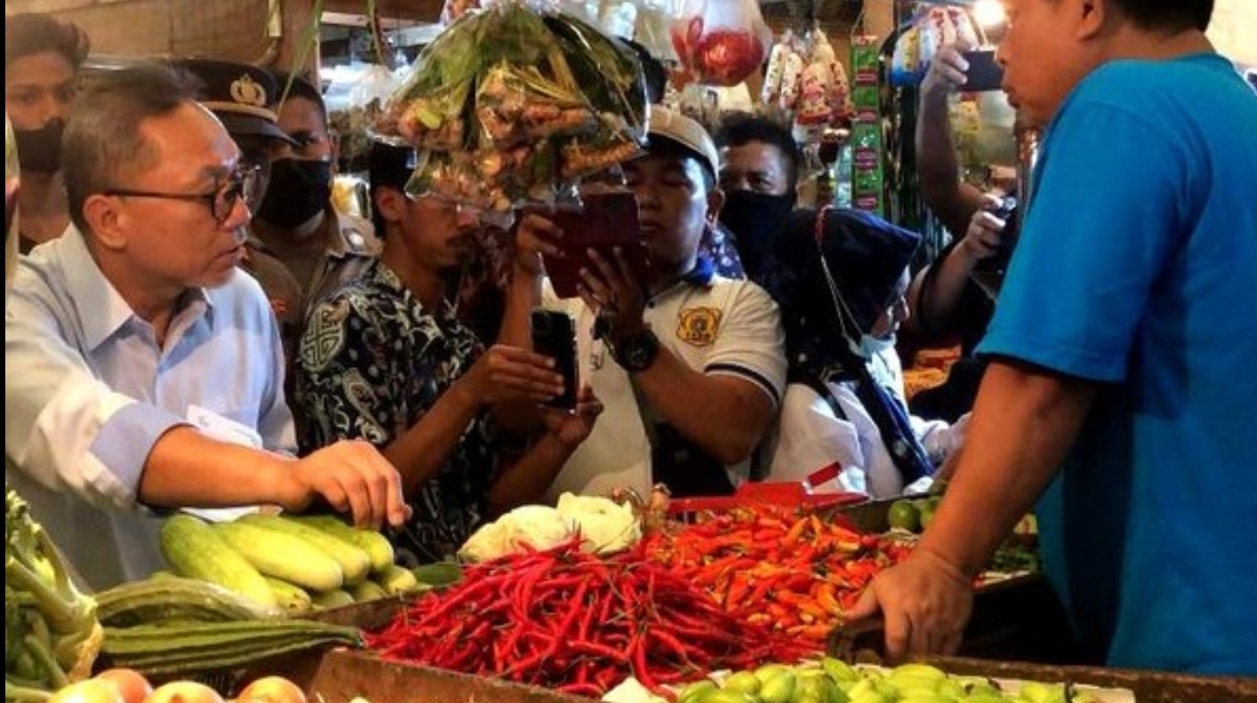 Soal Harga Cabai-Bawang Naik, Mendag Zulhas Anggap 'Bonus Tahunan' Petani