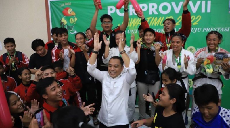 Suntikan Motivasi, Atlet Porprov Surabaya Dikunjungi Eri Cahyadi