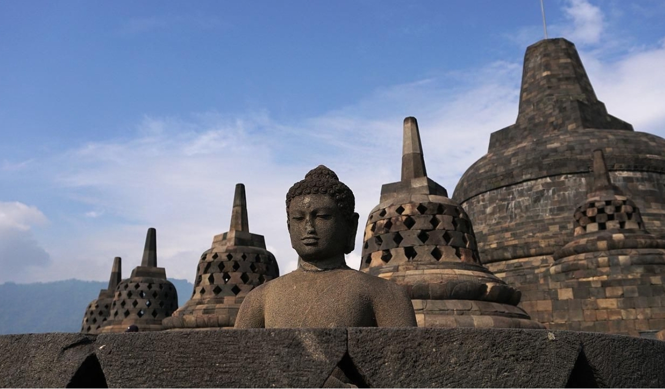 Tiket Candi Borobudur Naik, Netizen Serbu Instagram Luhut: Harganya Hampir Setengah UMR Yogyakarta