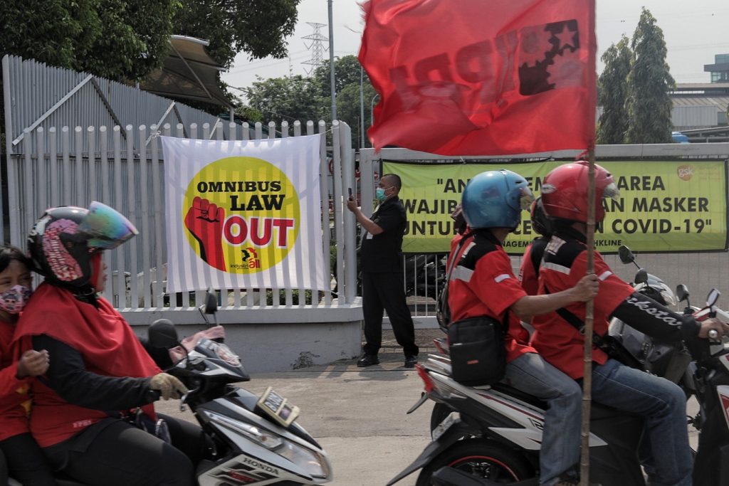 Aliansi Buruh Demo Besar Tuntut Omnibus Law Dicabut