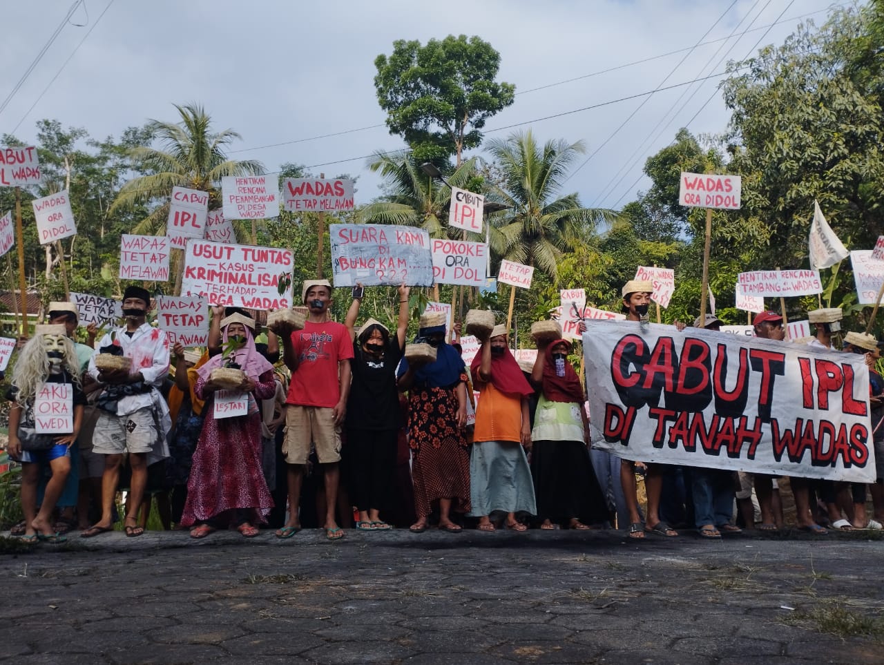 Gempadewa Kembali Gelar Aksi Tolak Tambang Andesit, Saat Pengukuran Tanah Tahap 2
