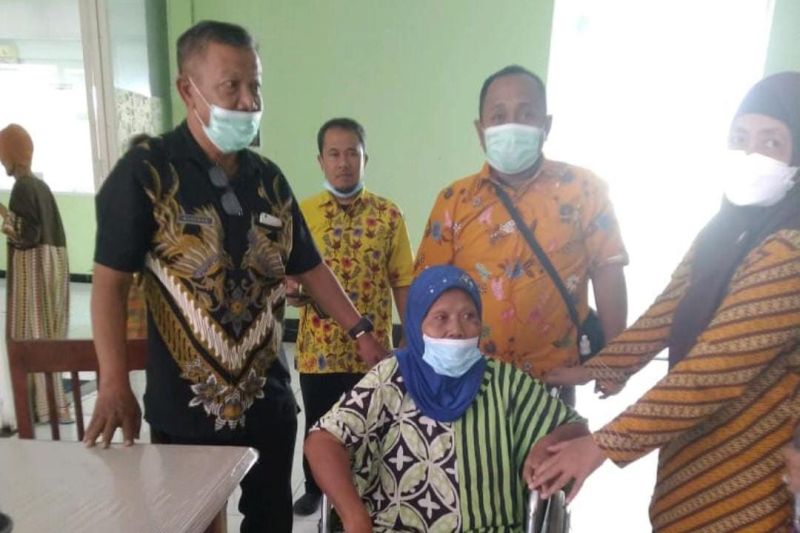 Nenek Yang Hidup Sebatang Kara Di Pabean Cantian Dapat Perhatian Pemkot Surabaya