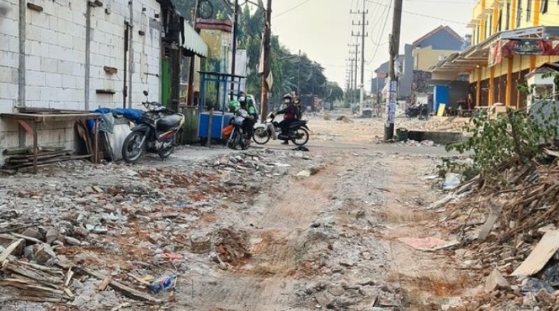 Pembongkaran Bangunan Frontage Road Gedangan-Lingkar Timur Target Tuntas Bulan Juli