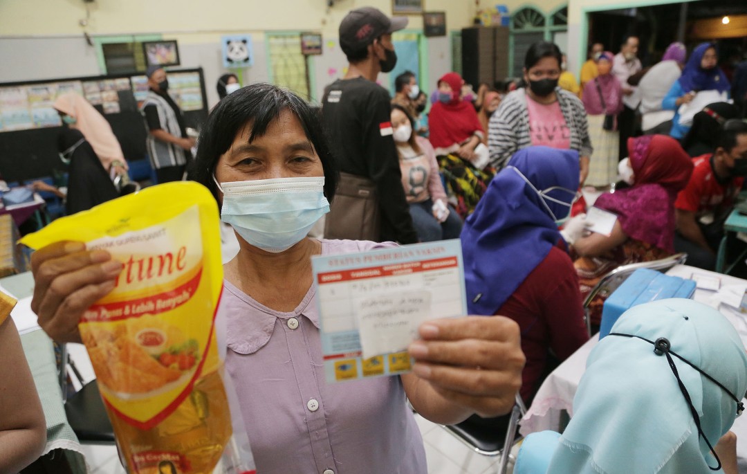 Pemkot Surabaya Beri Doorprize Sembako, Bagi Warga yang Vaksin Booster