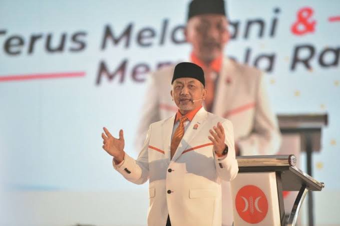 Refly Harun Kritik Keras Uji Materiil Presidential Threshold yang Diajukan PKS