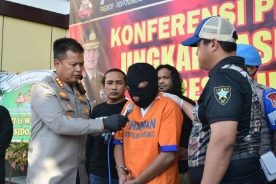 Tersangka Penembakan Bos Barang Bekas Sidoarjo Diiming-Imingi Uang Rp 100 Juta