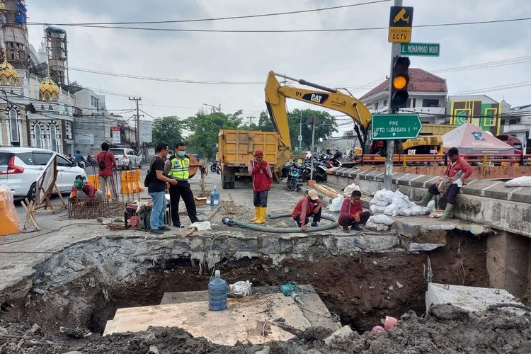 Pembangunan Saluran Air di Surabaya Dipastikan Sesuai dengan Perencanaannya