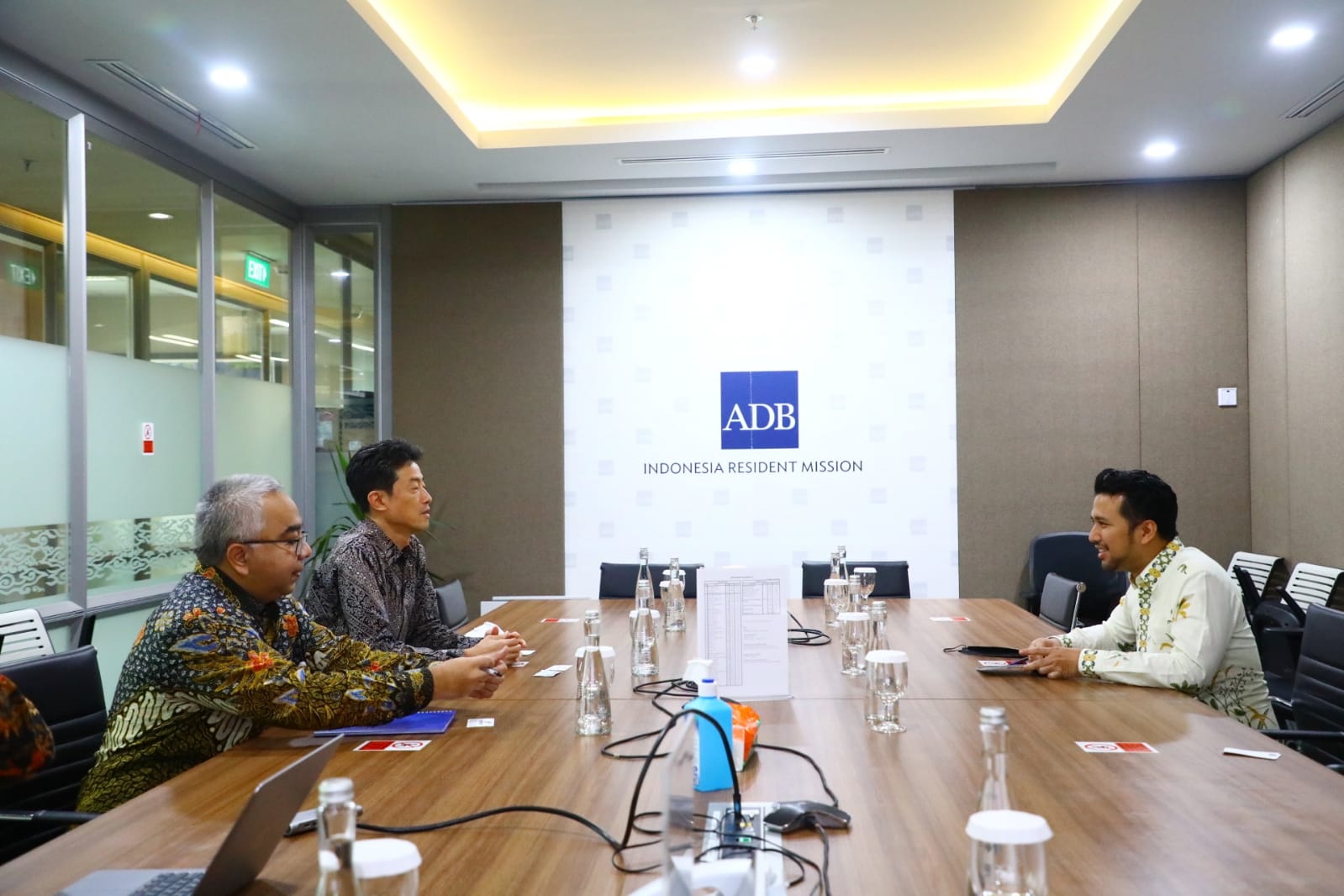 Temui Country Director ADB, Wagub Emil Bahas Peluang Sinergi Jatim-ADB Indonesia