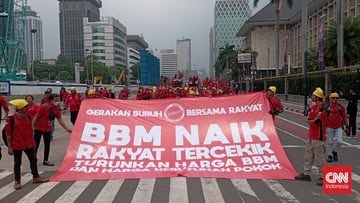 Geruduk Istana, GEBRAK Tolak Kenaikan BBM, Omnibus Law, dan Revisi RKUHP!