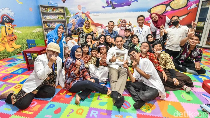 Kreativitas Anak Disabilitas Surabaya Dapat Disalurkan di Rumah Prestasi Anak