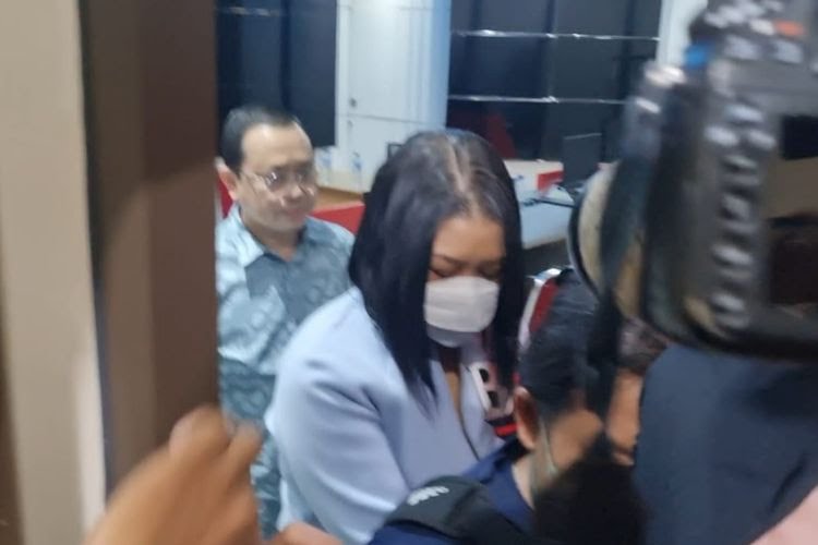 Putri Candrawathi Resmi Ditahan di Rutan Bareskrim, Kejagung Nyatakan Berkas Tersangka Lengkap