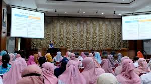 Tangkal Hoaks, Guru di Surabaya Akan Dibekali Literasi Digital