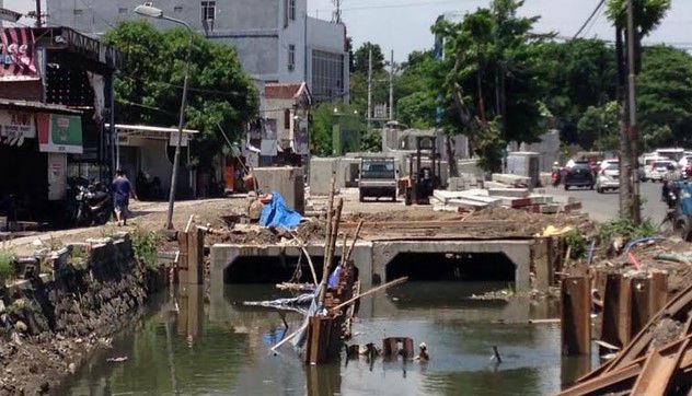 Masuki Musim Hujan, Pengerjaan Proyek Drainase Surabaya Dikebut