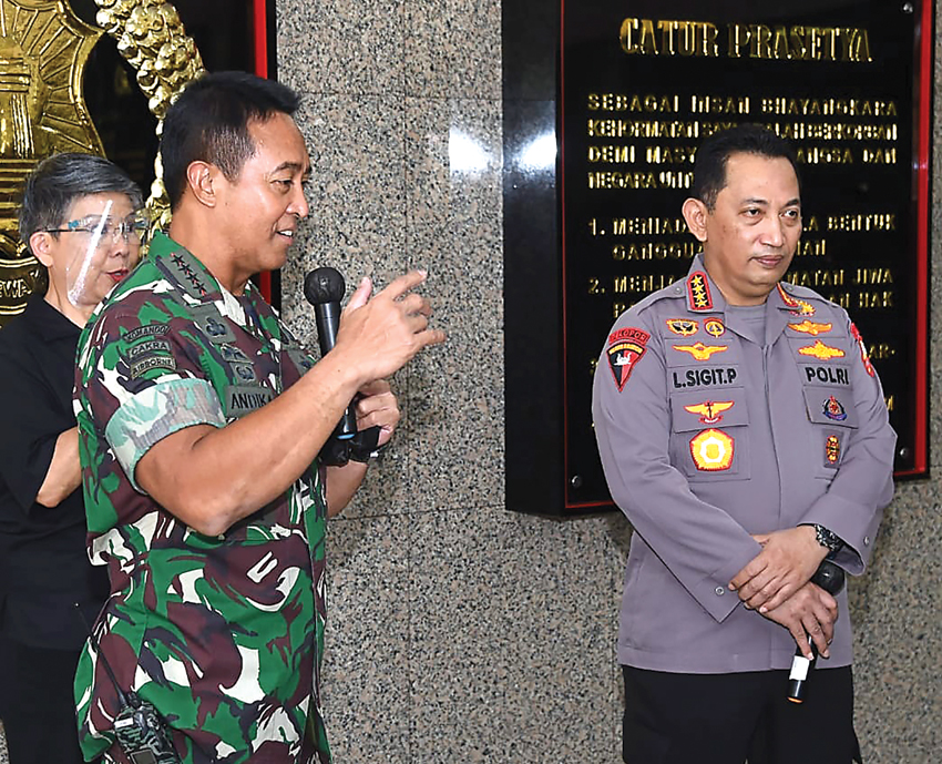 Menelisik Netralitas TNI dan Polri dalam Pemilu