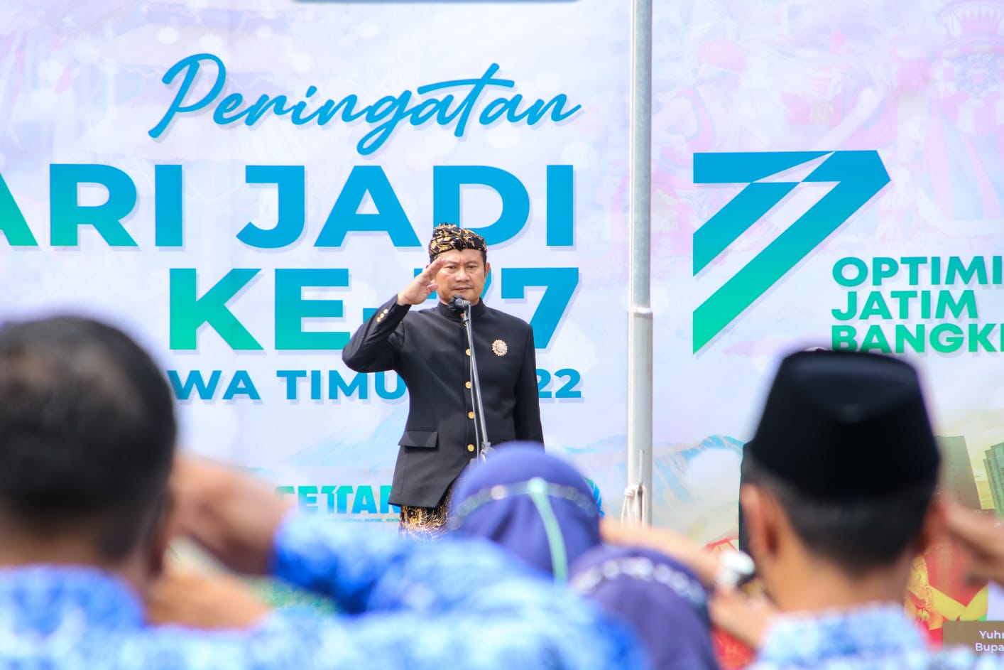 Peringati Hari Jadi Provinsi Jatim ke -77, Pak Yes Beri Bantuan BLT BBM