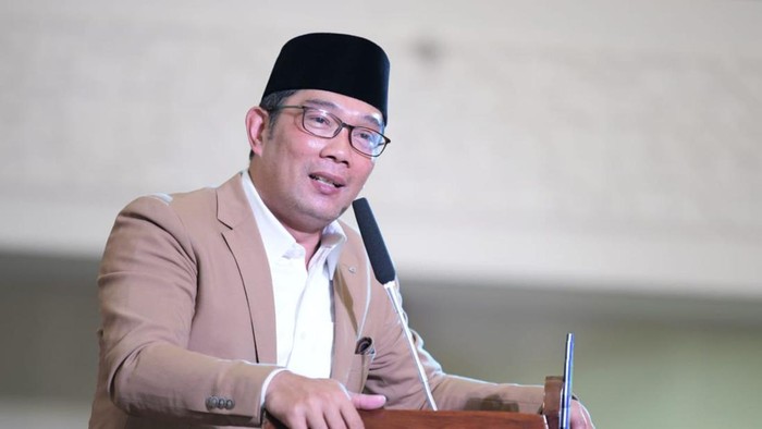 Ridwan Kamil Masih Pikir-Pikir Gabung ke Golkar