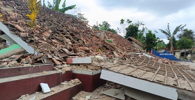 BNPB Catat 58 Ribu Warga Mengungsi Akibat Gempa Cianjur