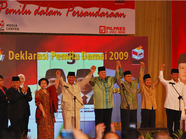 Pemilu di Indonesia: Semakin Demokratis atau Justru Kemunduran? Pemilu 2009: Rakyat Bisa Pilih Kandidat Langsung (Seri 1)