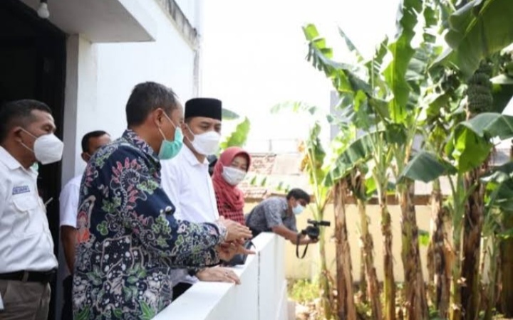 Pemkot Surabaya Manfaatkan Lahan Kosong Untuk Padat Karya