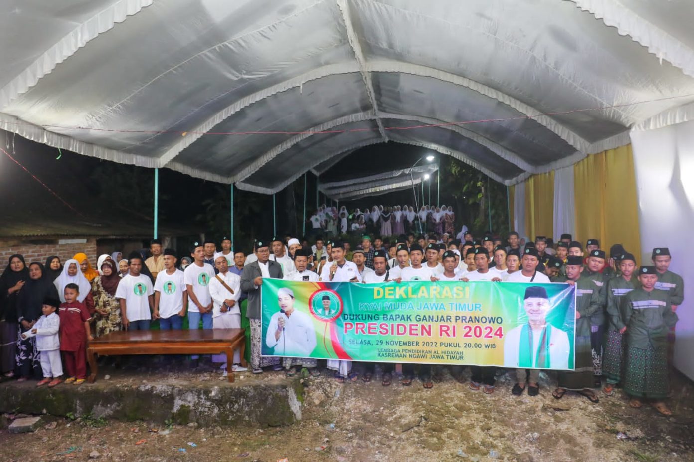 Ribuan Kiai Muda di Ngawi Dukung Ganjar Jadi Presiden 2024