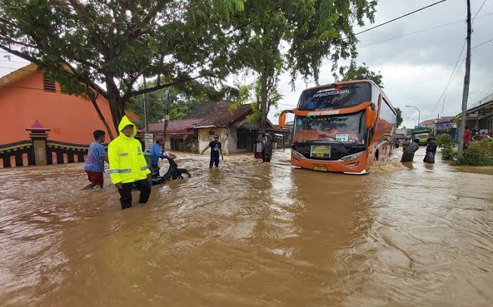 Banjir di Bangkalan, DPRD Waspada Penyakit Diare dan Leptospirosis