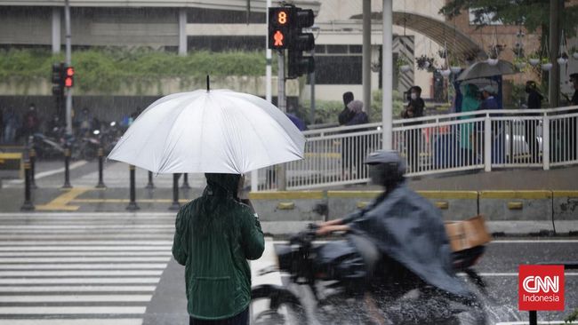 Hari Pertama Tahun 2023, Sejumlah Wilayah Jakarta Tergenang Air Hingga 55 Cm