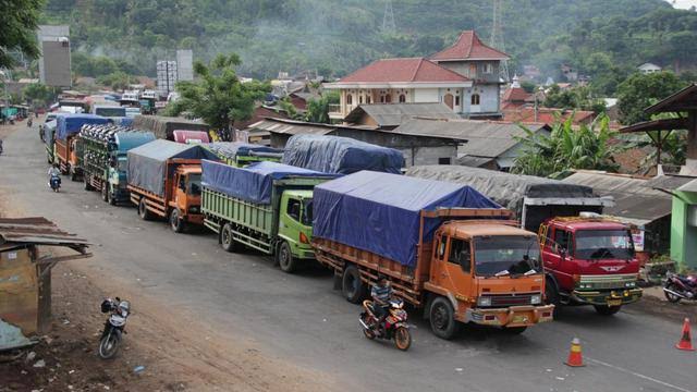 Masalah Keluarga, Sopir Truk di Mojokerto Mencoba Bunuh Diri